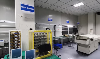 半導體開關焊接生產(chǎn)車間